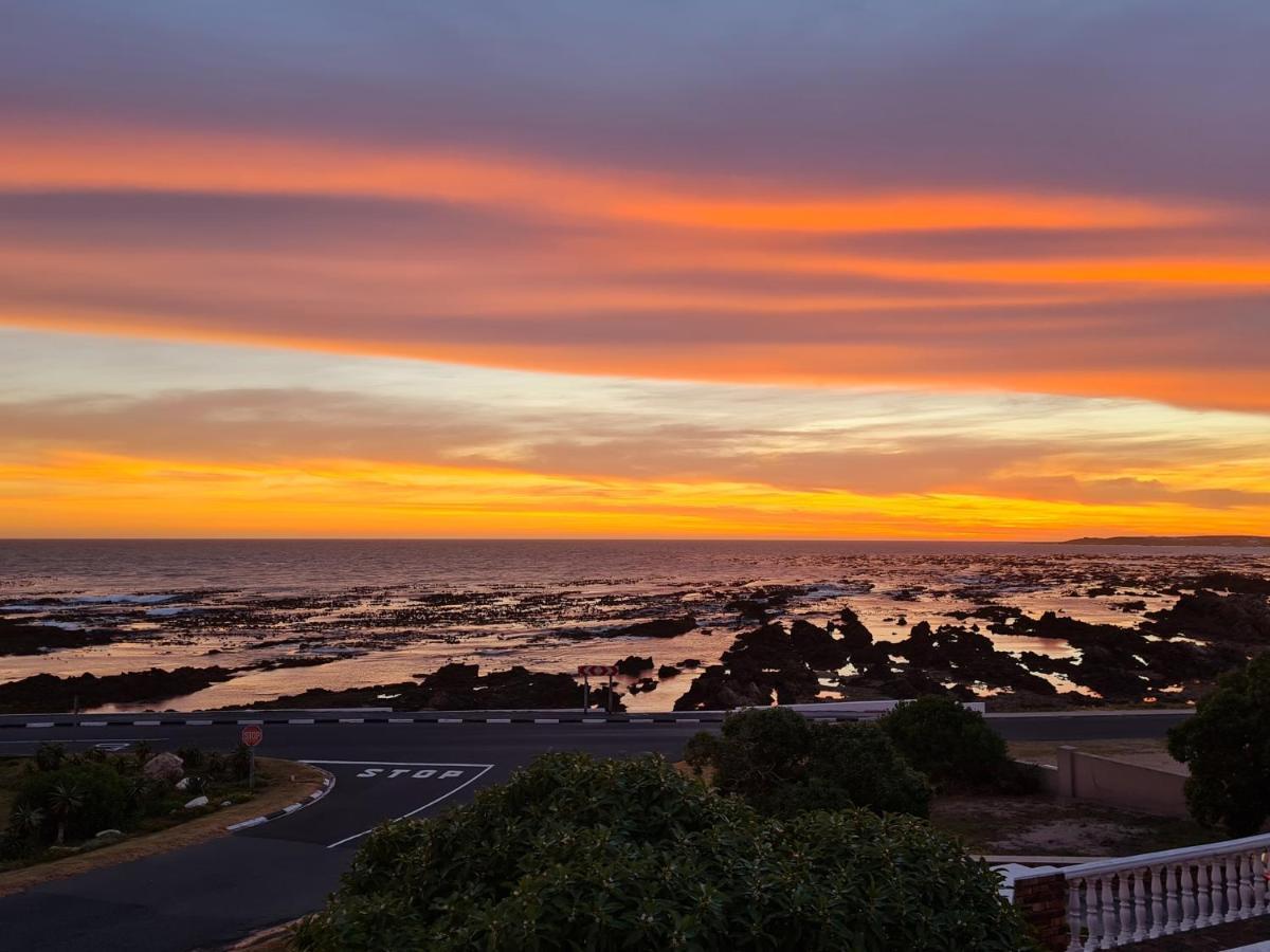 Walkerbay Accommodation Gansbaai Eksteriør bilde